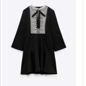 ZARA BLACK DRESS WITH DETAIL AND BOW WITH RHINESTONE. SIZE SMALL
